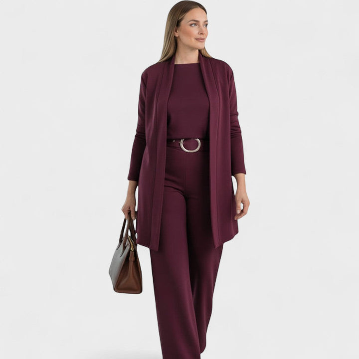 Janet | Luxurious & comfortable three-piece women's suit